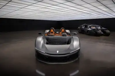 Automobili_Pininfarina_B95_Gotham_with_Tumbler_03_1723033471709.jpg Automobili_Pininfarina_B95_Gotham_with_Tumbler_03_1723033471709.jpg