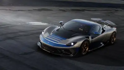 Automobili_Pininfarina_Magnus_Walker_08_1744721676576.jpg Automobili_Pininfarina_Magnus_Walker_08_1744721676576.jpg