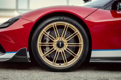 Battista_Edizione_Nino_Farina_19.jpg Battista_Edizione_Nino_Farina_19.jpg