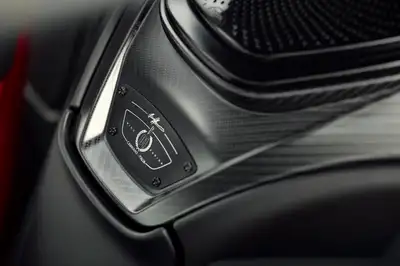 Battista_Edizione_Nino_Farina_23.jpg Battista_Edizione_Nino_Farina_23.jpg