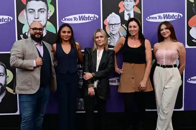 Dave_Amantea_with_Other_Bloomberg_Businessweek_2023_Ones_To_Watch.jpg Dave_Amantea_with_Other_Bloomberg_Businessweek_2023_Ones_To_Watch.jpg