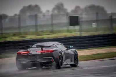 Nick_Heidfeld_Tests_Battista_6.jpg Nick_Heidfeld_Tests_Battista_6.jpg